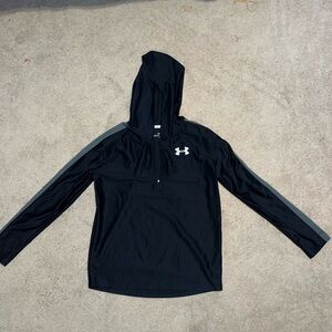 Under Armour Light Weight Hoodie